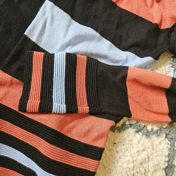 Yumi knitwear stripped cardigan size medium - Picture 3 of 5